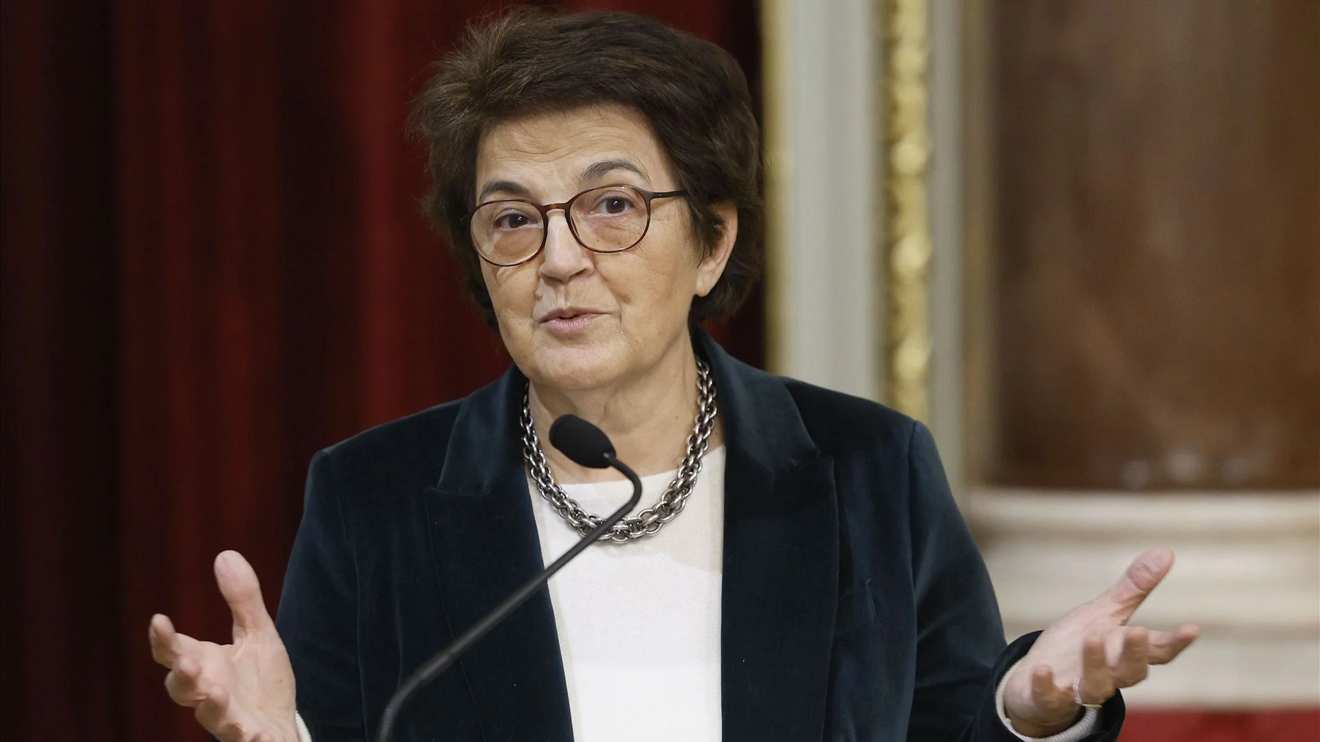 Aumento da despesa nos hospitais privados "não resulta apenas de fragilidades no SNS”, diz Ana Jorge