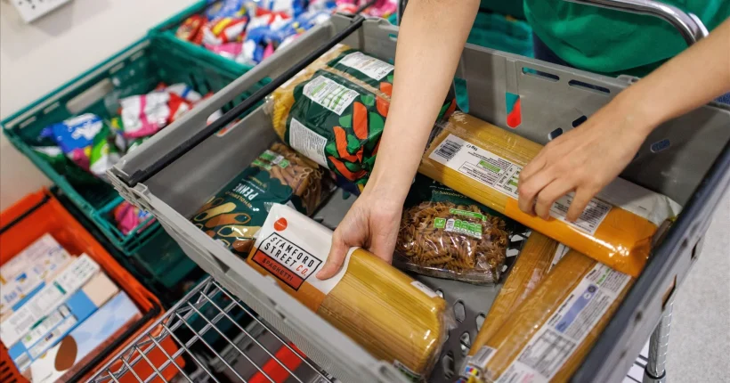 Cabaz alimentar tem maior descida do ano e custa agora 251,29 euros