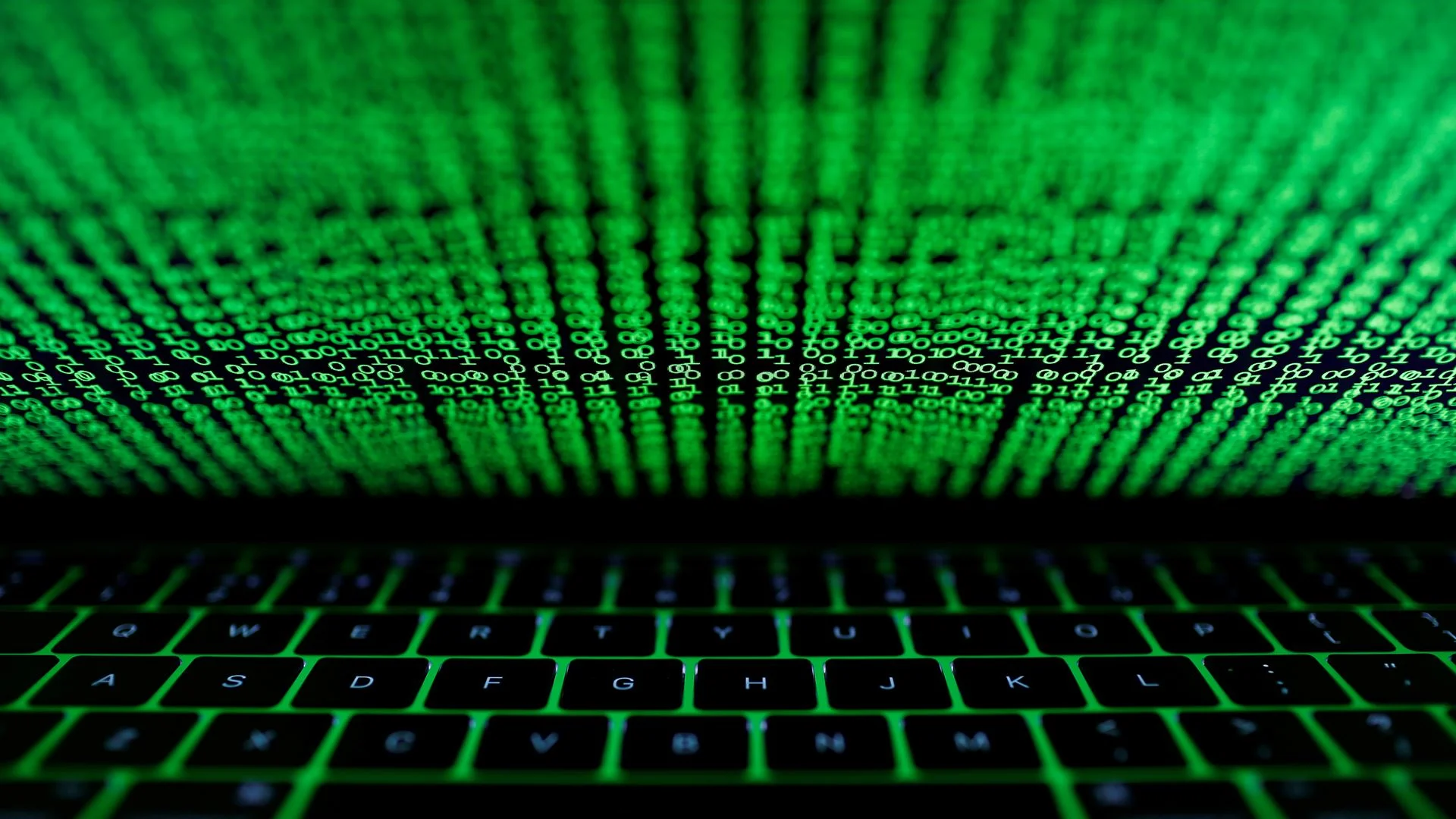 Contactos pessoais do Presidente da República e ministros expostos online