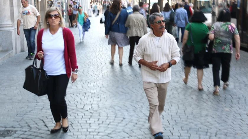 Dia Mundial da População: sem condições para os jovens, Portugal continuará a envelhecer