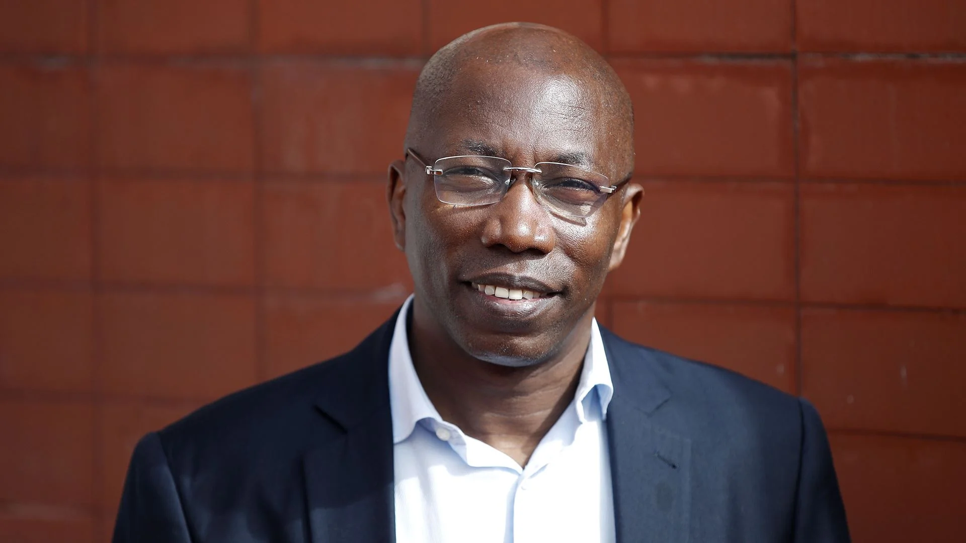 Domingos Simões Pereira recebido pela diáspora guineense em Lisboa em clima de euforia e esperança