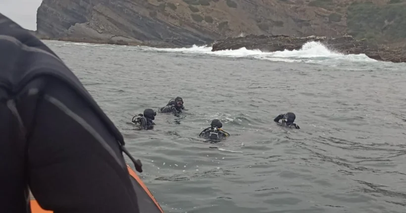Equipas de busca procuram jovem que desapareceu no mar em praia de Aljezur