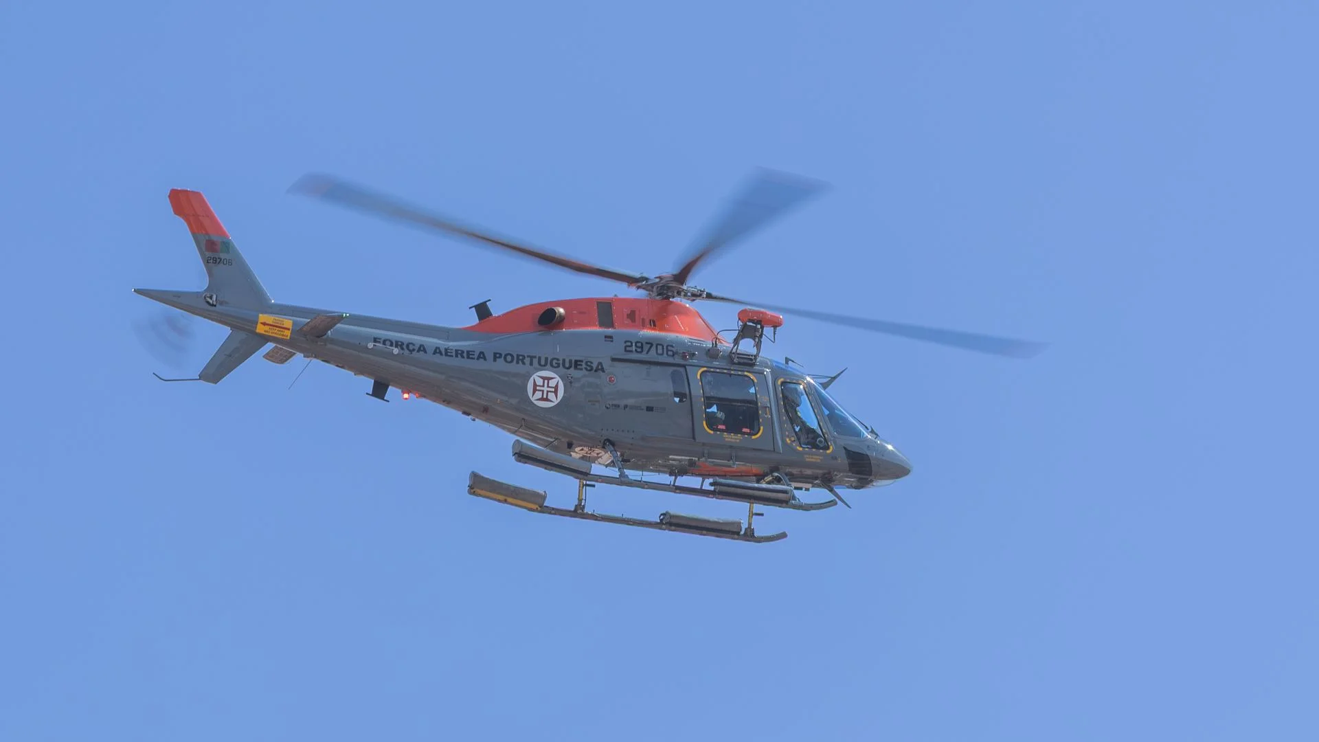 Força Aérea resgata quatro pessoas em menos de 12 horas