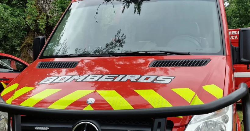 Incêndio em loja de Leça do Balio em Matosinhos