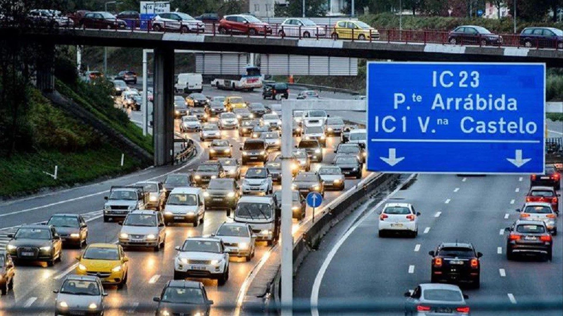 Isenção de portagens a camiões não está a reduzir trânsito na VCI