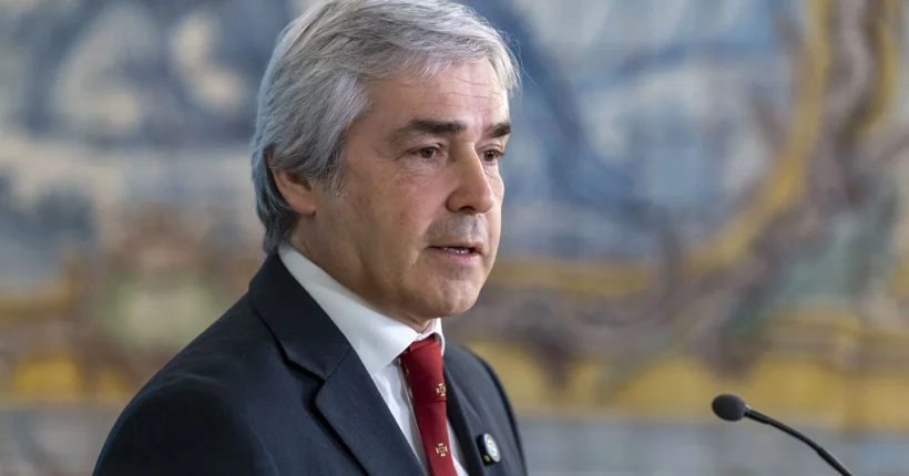 Ministro admite avaliar possibilidade de adesão a constelação de satélites da NATO