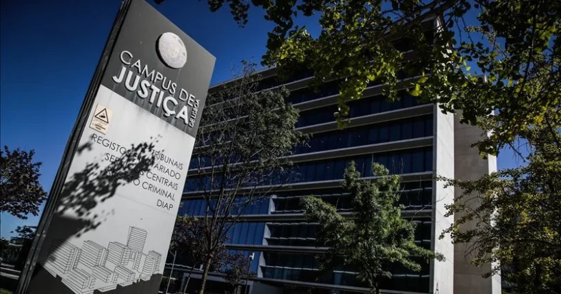 Multas até 10.200 euros por atos para atrasar processos entra em vigor em setembro