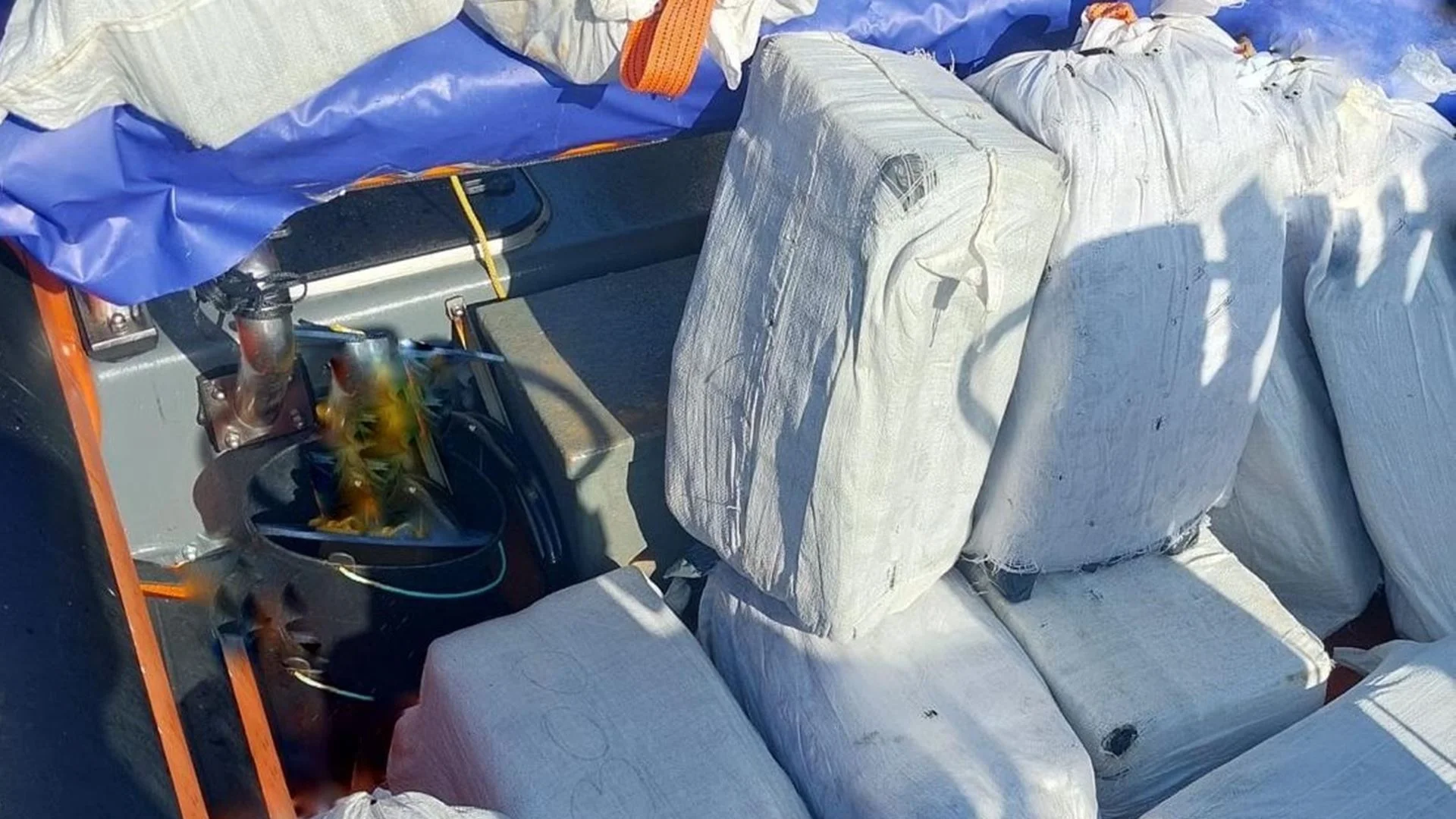 Polícia Marítima captura mais de duas toneladas de cocaína no litoral alentejano