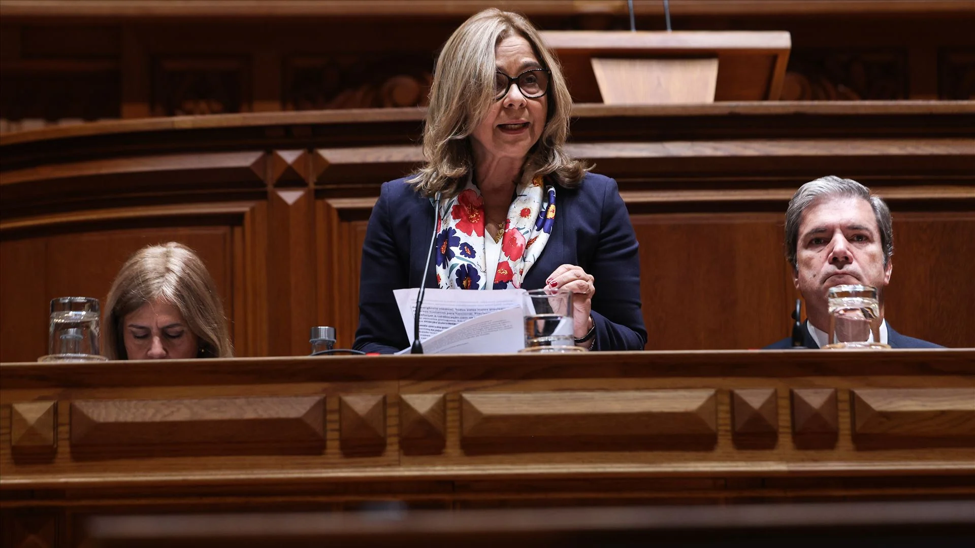 PS questiona Governo sobre eliminação de emigrantes das listas de médico de família