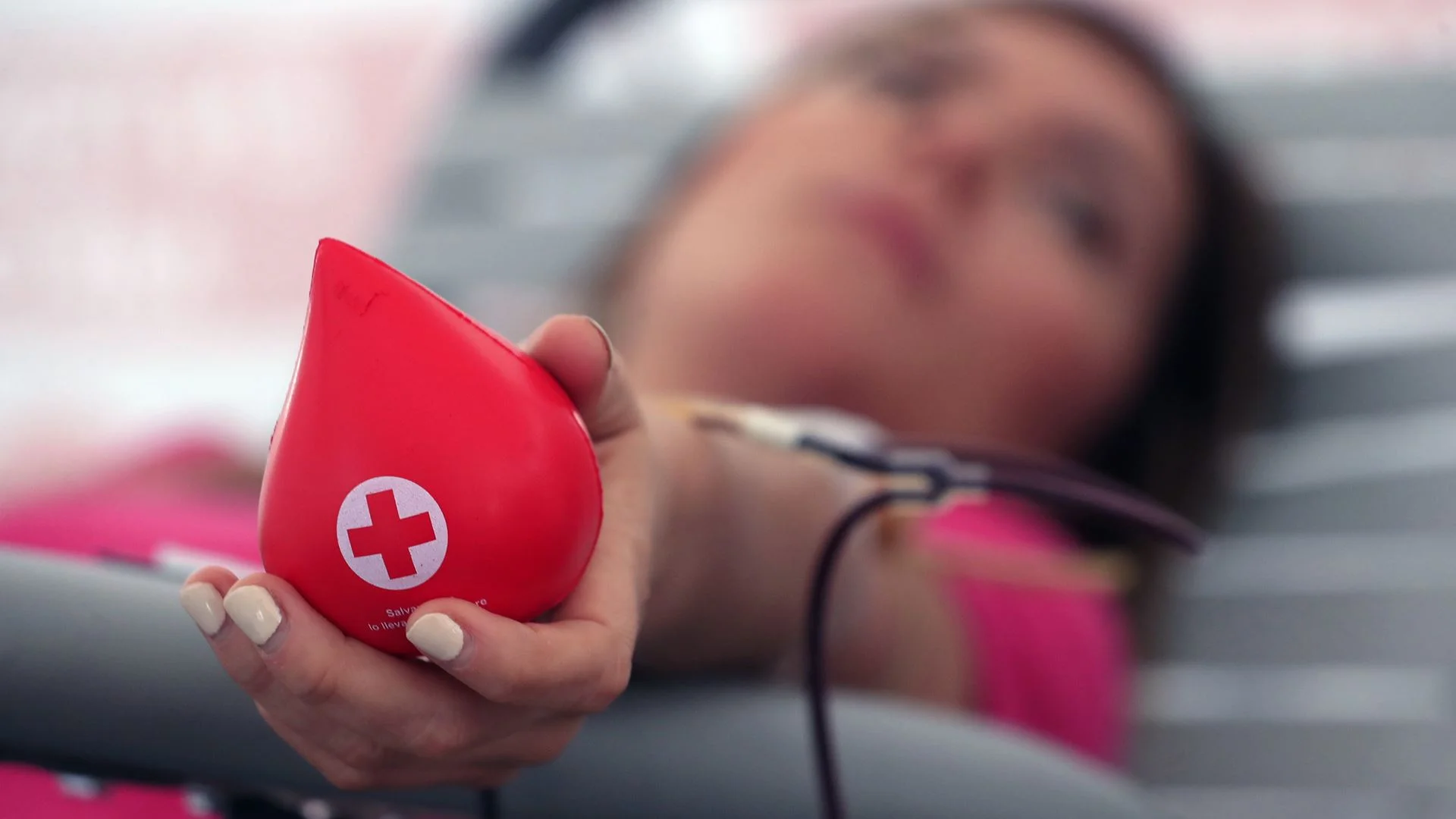 Reservas de sangue em níveis preocupantes. IPST pede dádivas antes e durante as férias