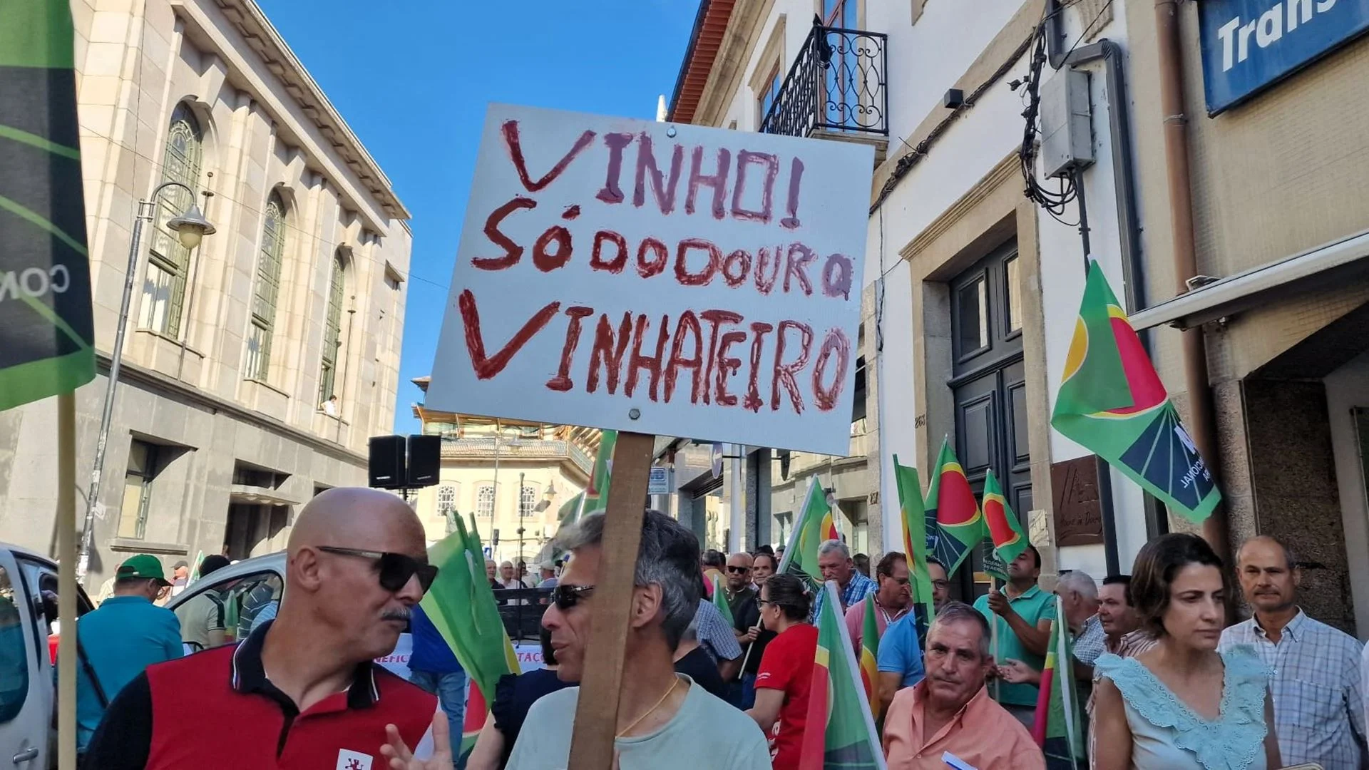 Viticultores do Douro marcam concentração para 7 de agosto na Régua