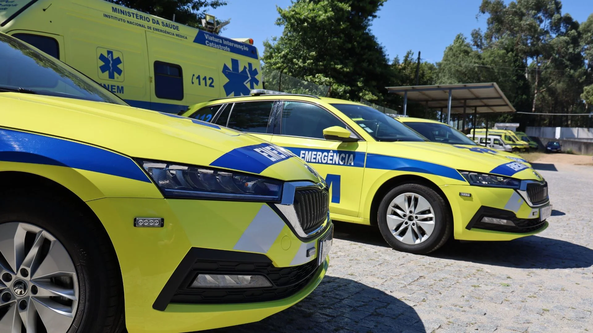 Ambulância que transportou Marcelo é exemplo da "redução de meios" do INEM