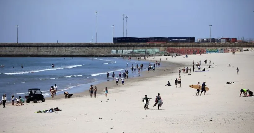 Banhos desaconselhados em seis praias de Matosinhos por contaminação microbiológica