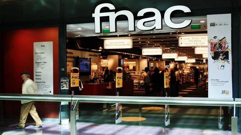 Concorrência autoriza compra de 11 lojas da Staples Portugal pela dona da Fnac