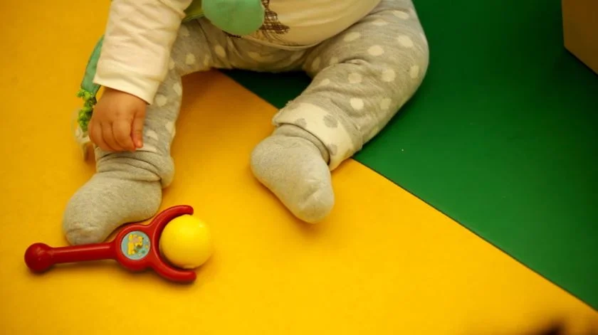 Creche clandestina com 50 crianças encerrada na Amadora