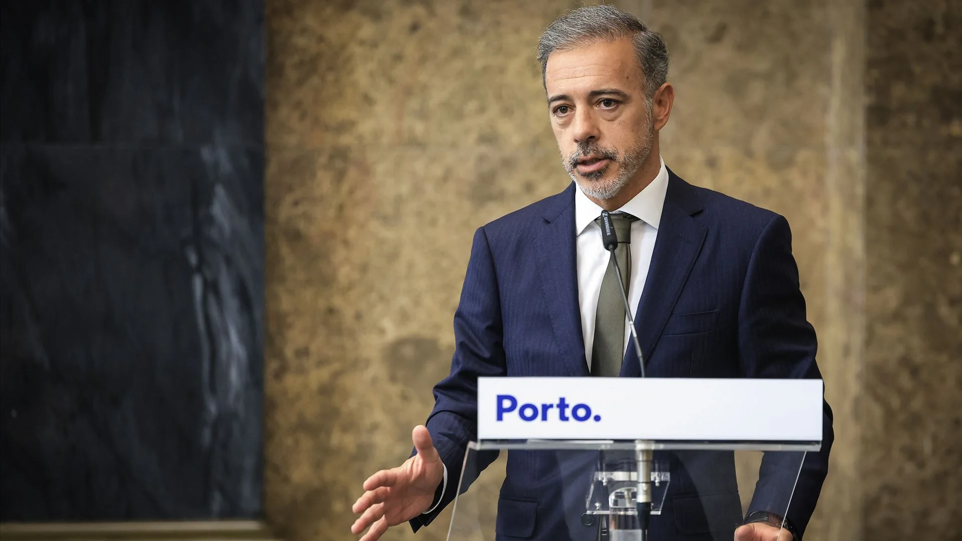 Episódios de violência refletem "falhanço do Estado", diz autarca do Porto