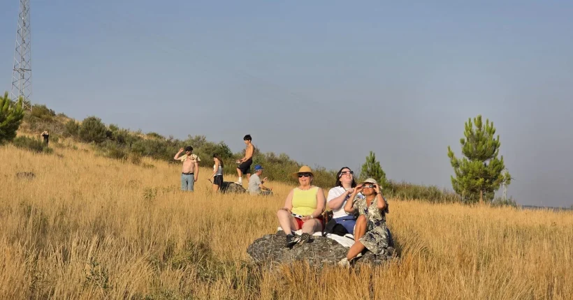 🔴 Em direto: acompanhe o eclipse total do Sol