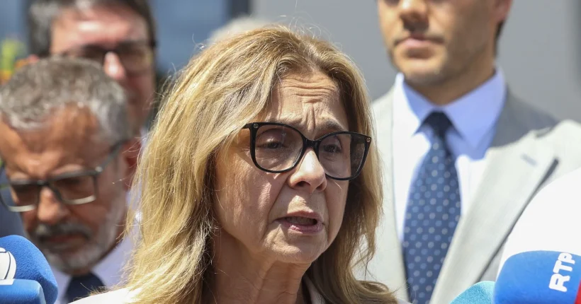 ​Ministra da Saúde admite taxas para doentes que recusem deixar hospital depois de ter alta clínica