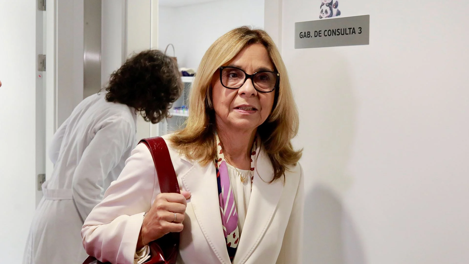 Ministra da Saúde apela para dádivas de sangue: "Pode salvar até três vidas"