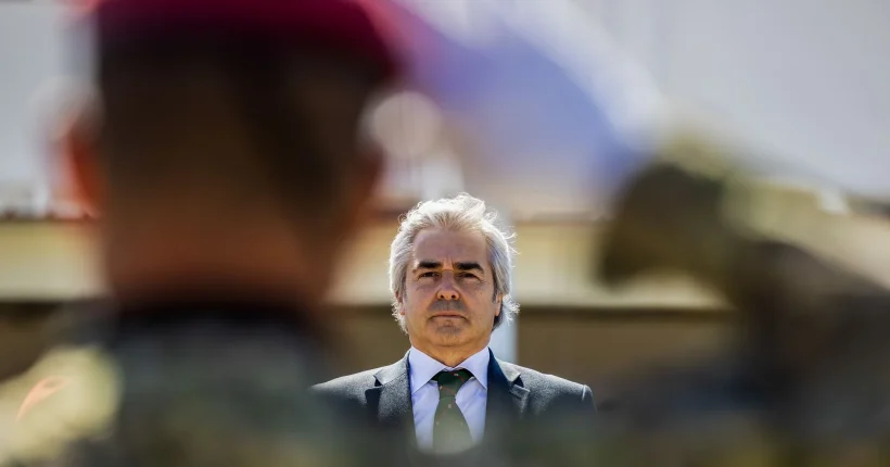 Ministro critica notícia que "manipula os números" sobre negócio das fragatas