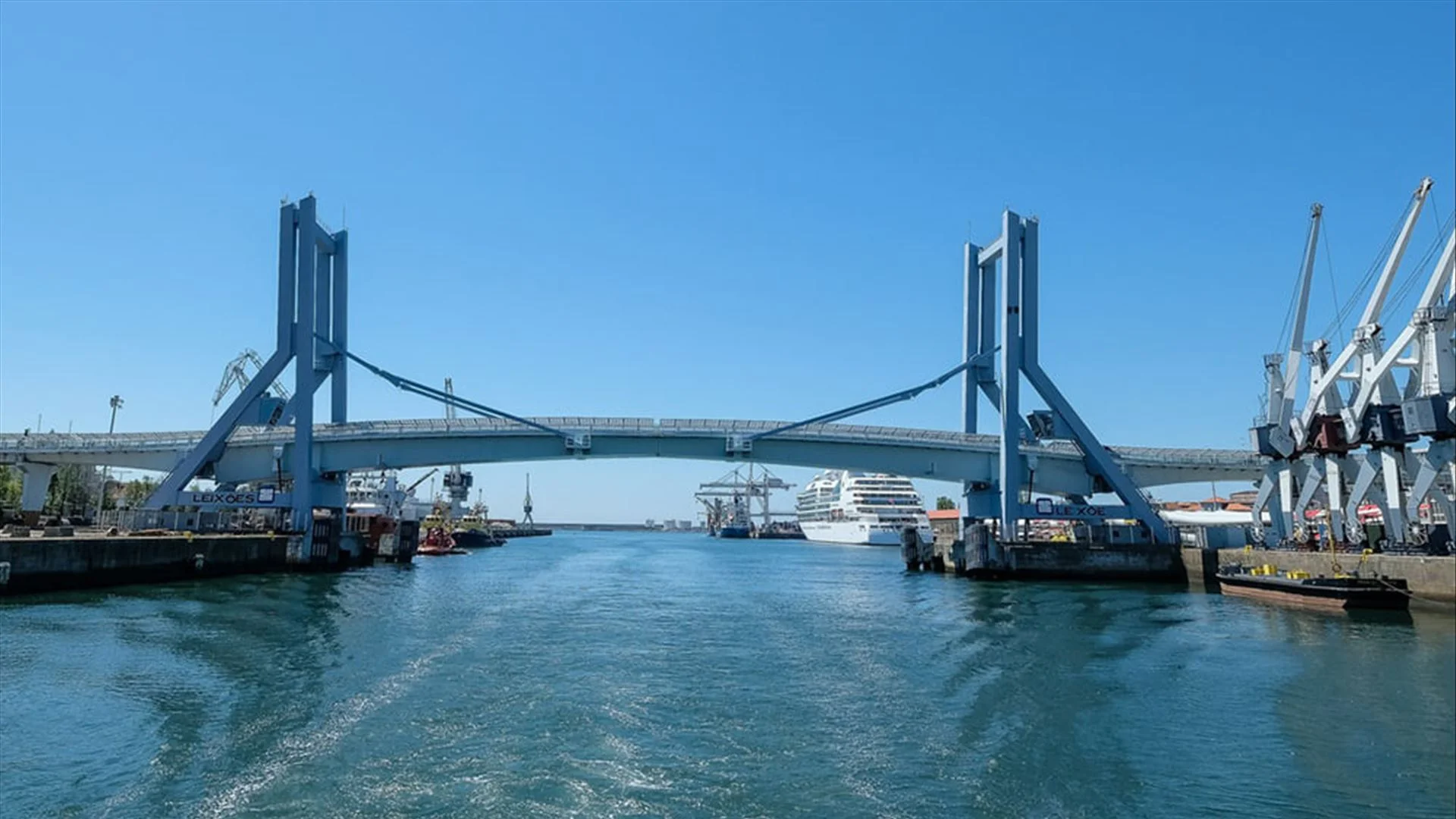 Ponte móvel de Leixões em Matosinhos reabre ao trânsito no dia 14 de agosto