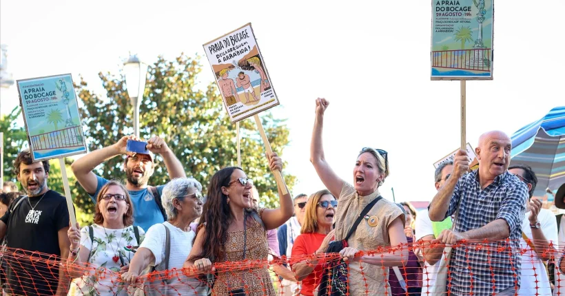 Protesto contra tentativa de privatização de praias da Arrábida reúne "centenas" em Setúbal