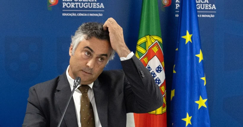 Reapreciações chegam às escolas com atraso. "Há casos que podem ter de ser resolvidos na próxima semana"