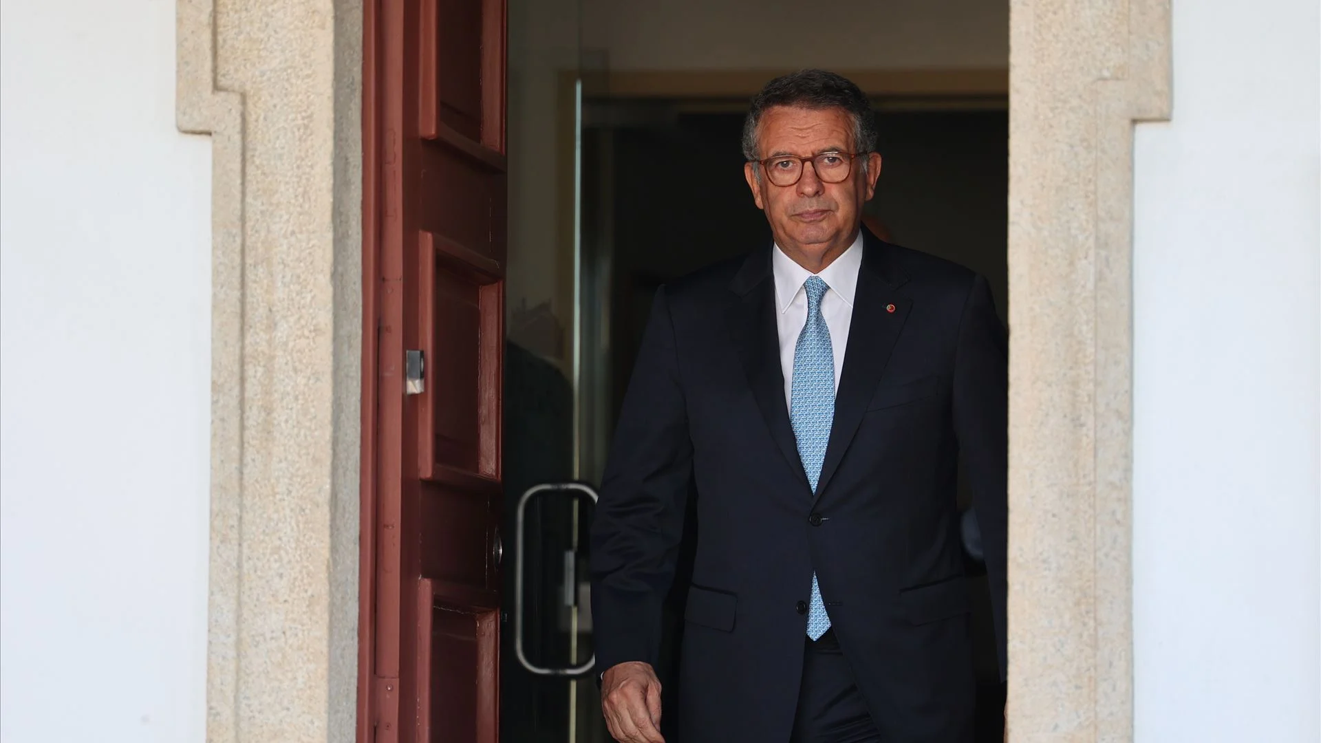 Seguro defende um Estado mais ágil e centralizado ao visitar a Batalha