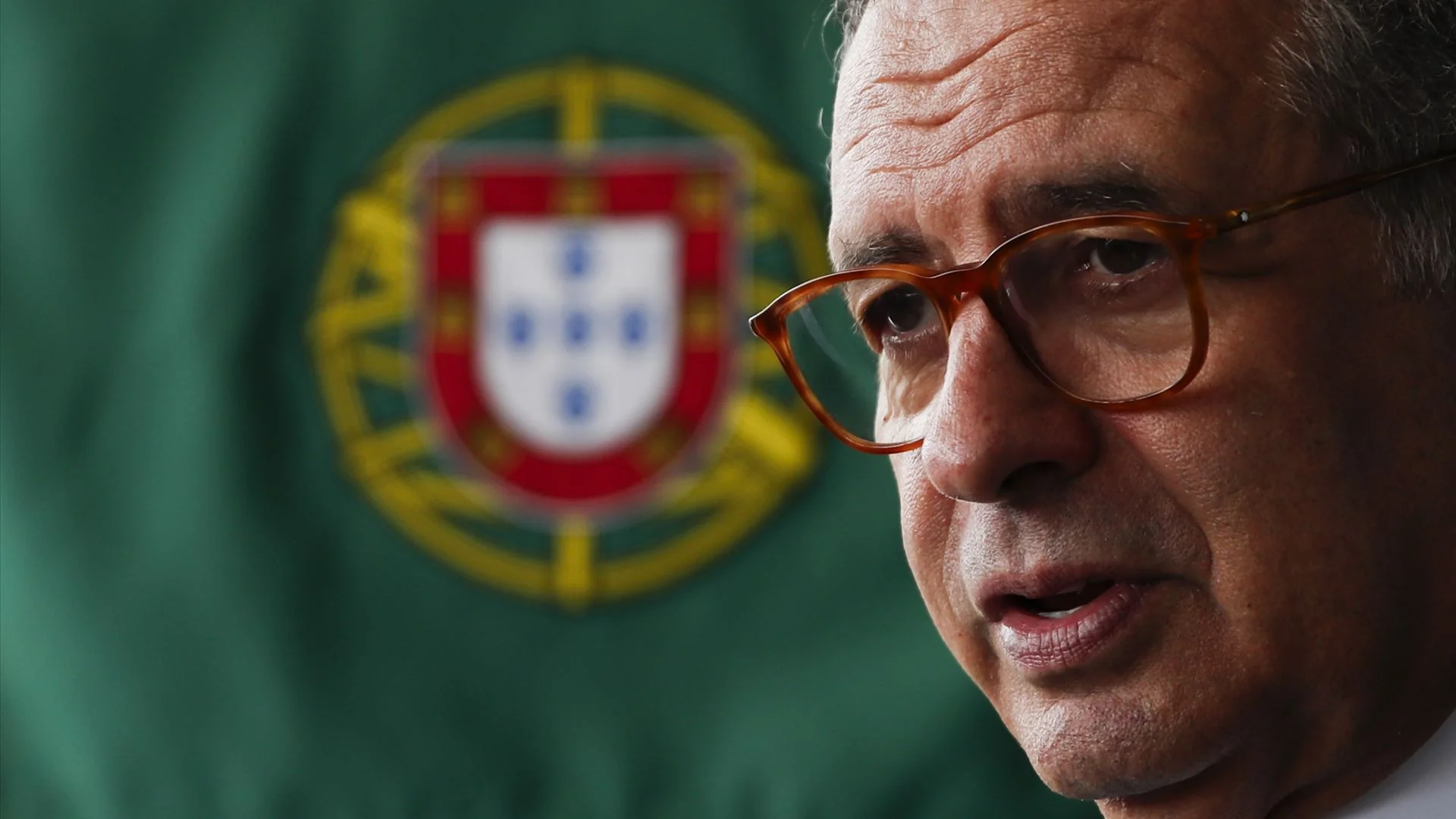 Seguro enaltece "exemplo de dedicação ao próximo" dos militares que morreram a ajudar camionista