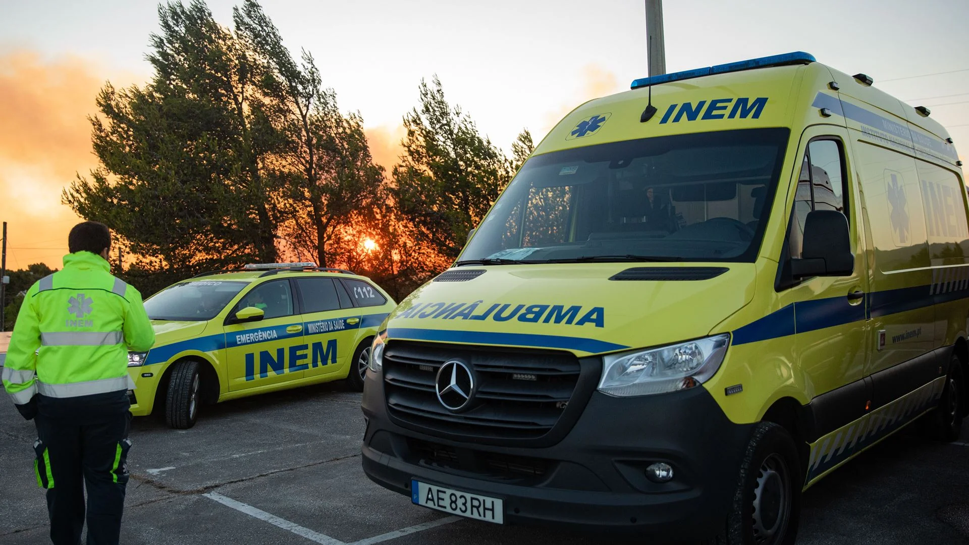 Técnicos querem que INEM desista de algumas medidas e alargue rede de ambulâncias de emergência